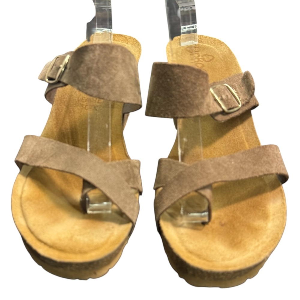 Yokono Spain Womens Taupe Suede Leather Wedge Sandals Toe Loop Buckle Slide Sz 9 - Picture 3 of 10